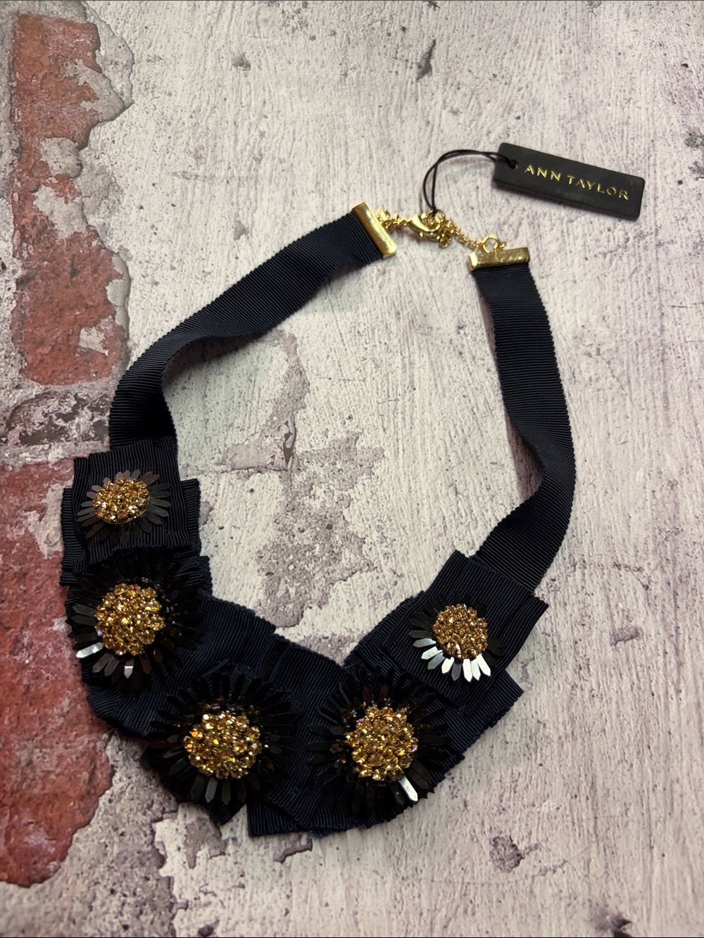 NWT Ann Taylor Navy Blue Ribbon Floral Statement Necklace
